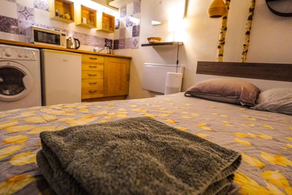 Cozy Studio In The Heart Of Paris Eksteriør bilde